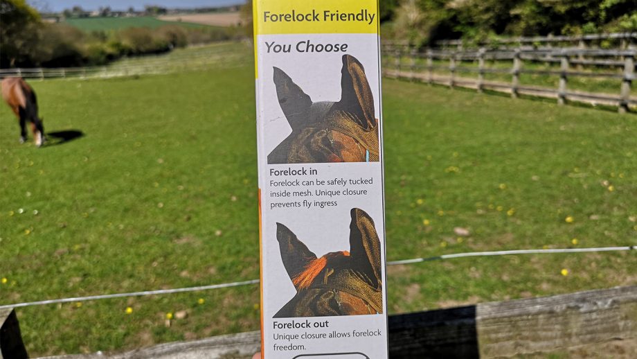 Woof Wear UV Fly Mask forelock hole diagram