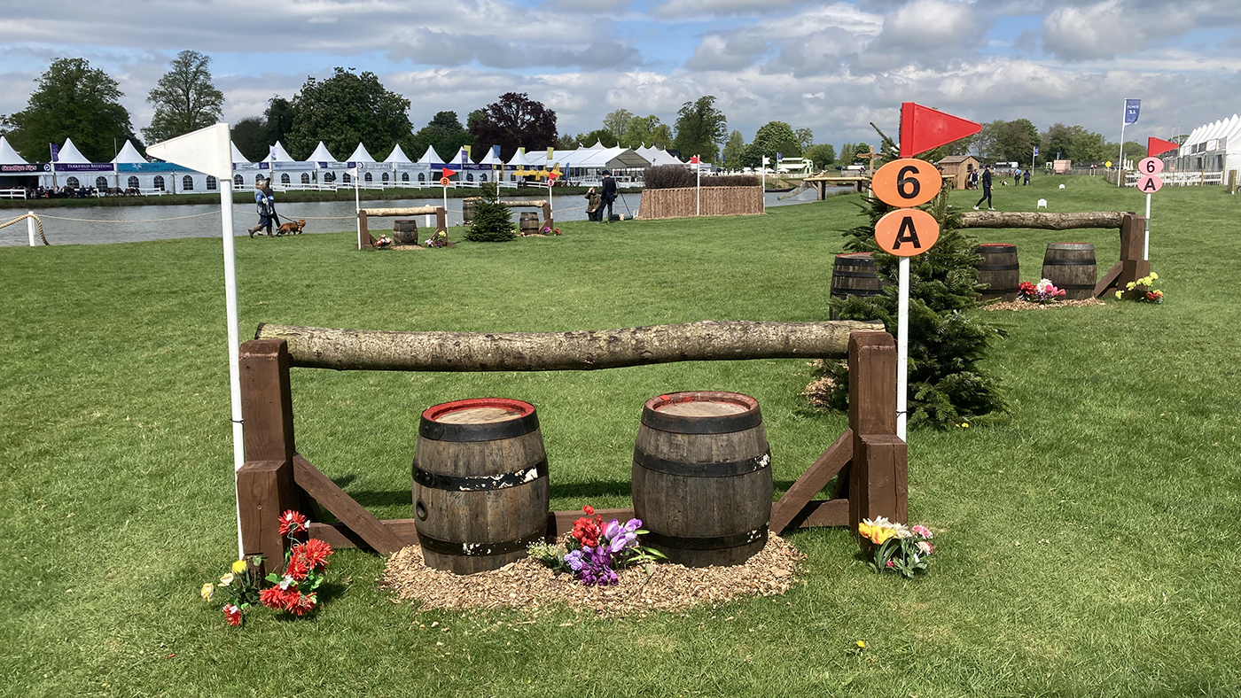 Badminton Grassroots Championships course BE90 fence 6a