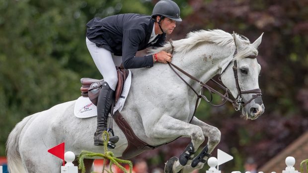 Jumper Jack TS jumping in the Derby trial at Hickstead with David Simpson