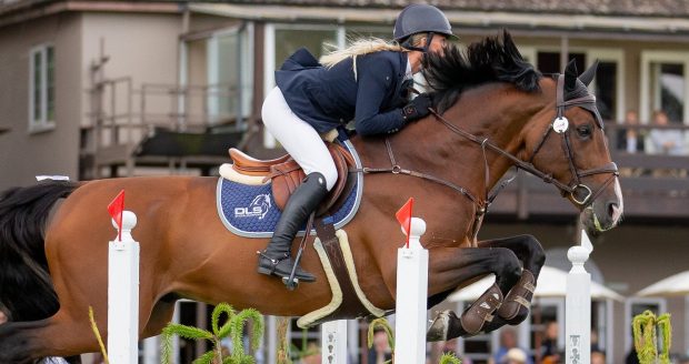 Louise Simpson and Pjotr Van De Kruishoeve win at Hickstead