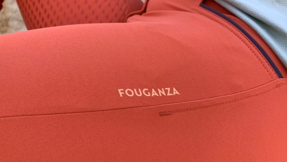 Decathlon 580 Light Jodhpurs logo on thigh