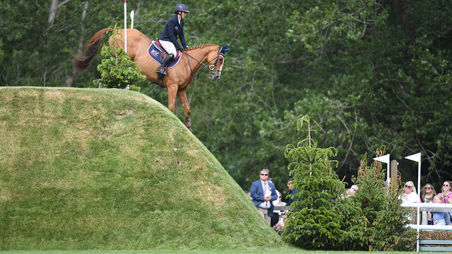 Ashley Boyce and Summerbridge Lulu jumping in the Hickstead speed Derby
