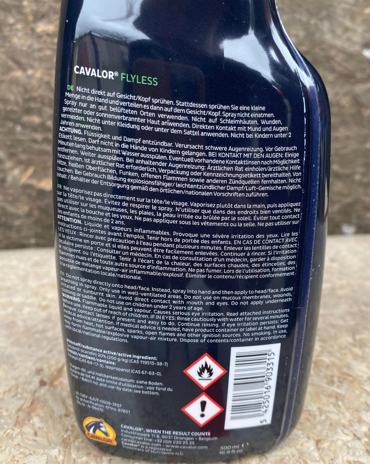 Cavalor FlyLess back of packaging