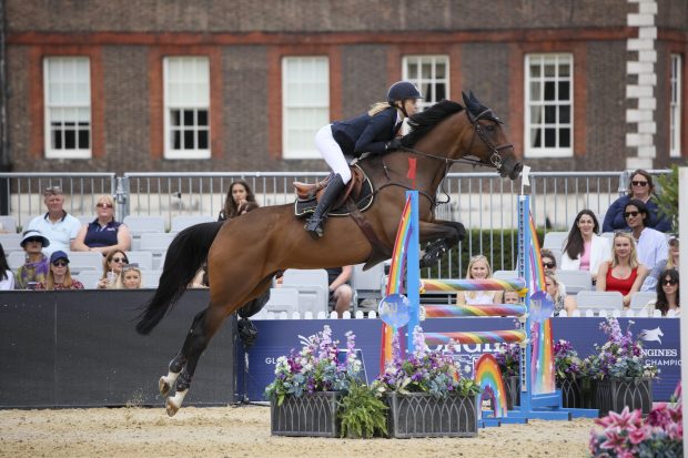 Rachel Gredley and Jalanna winning at the London LGCT