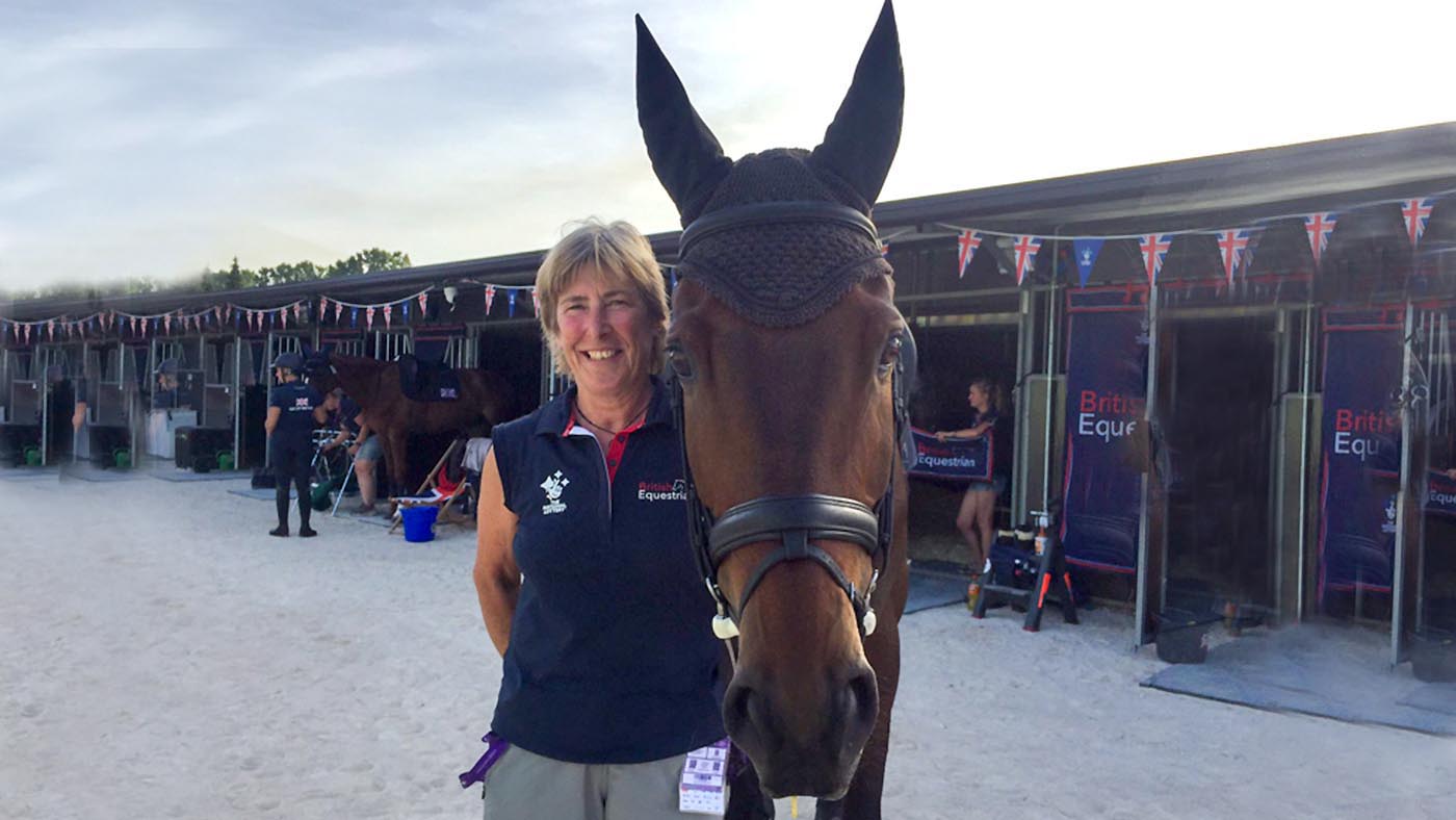 Sarah Charnley, groom to Ros Canter, with Lordships Graffalo