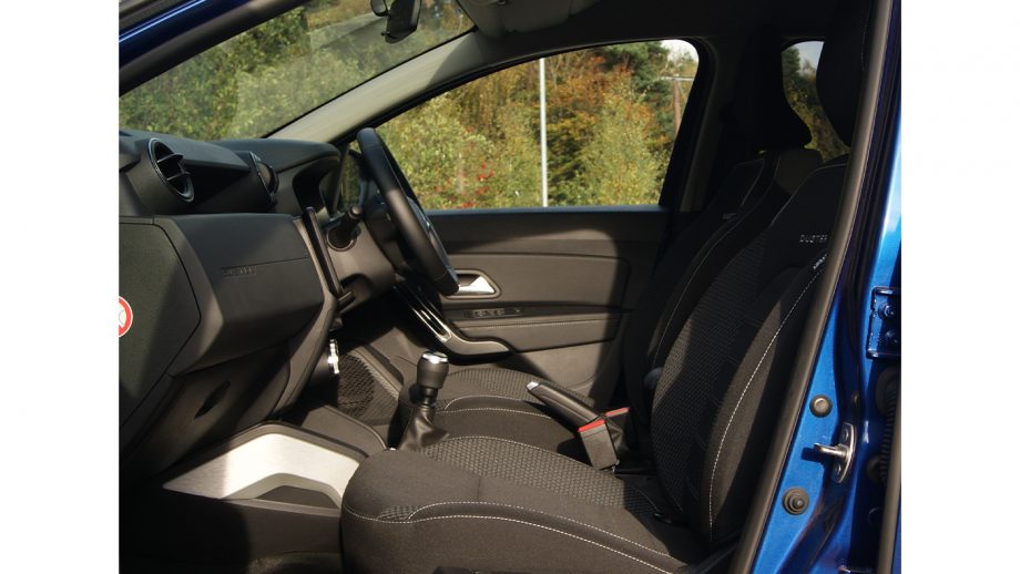 Dacia Duster front seats