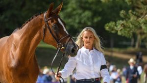 Yasmin Inham and Banzai Du Loir at the 2022 World Championships