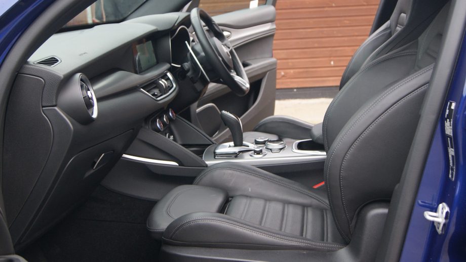 Alfa Romeo Stelvio front interior passenger side