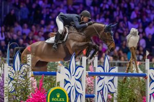 McLain Ward and HH Azur win the Rolex Grand Prix in Geneva to become the new contenders for the Rolex Grand Slam of Showjumping