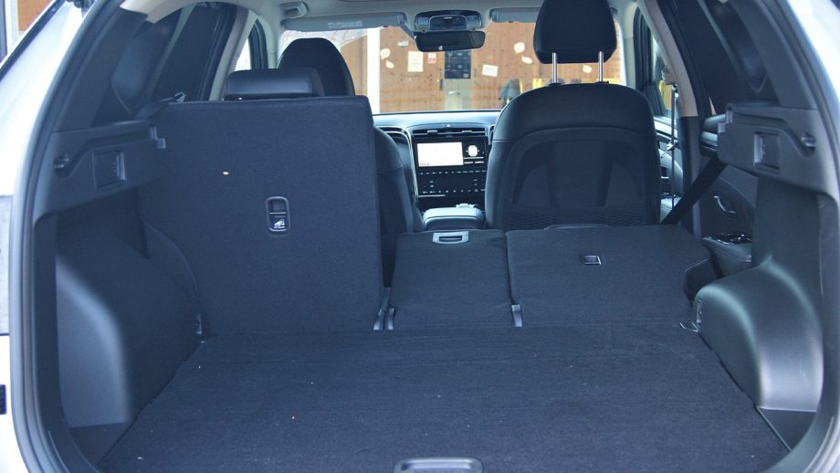 Hyundai Tucson boot seats folded