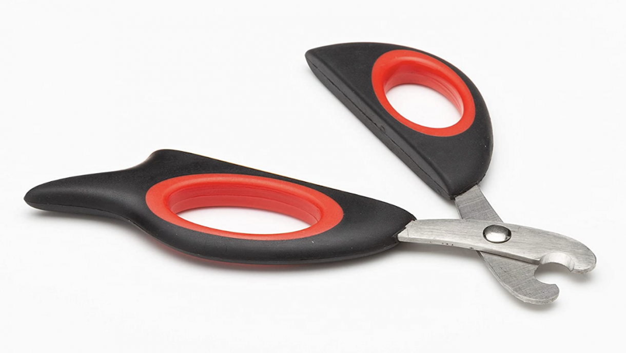 Best dog nail clippers for trimming, grinding or filing dogs’ claws