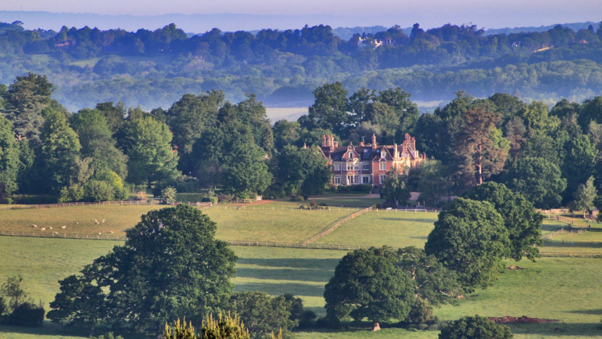 Terrace House Hartfield East Sussex, equestrian home for sale
