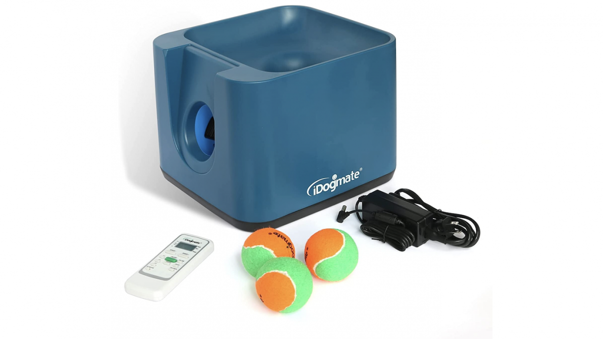 Best ball throwing machines for dogs do the hard work for you