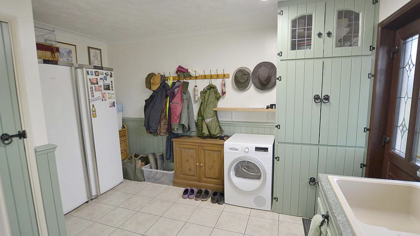 Tidy utility room