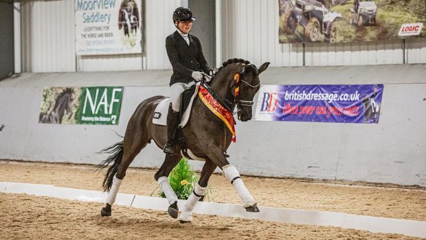 Kirstie Clarke on Ghita Fille De Zita S