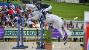 European Eventing Championships showjumping: Kitty King and Vendredi Biats