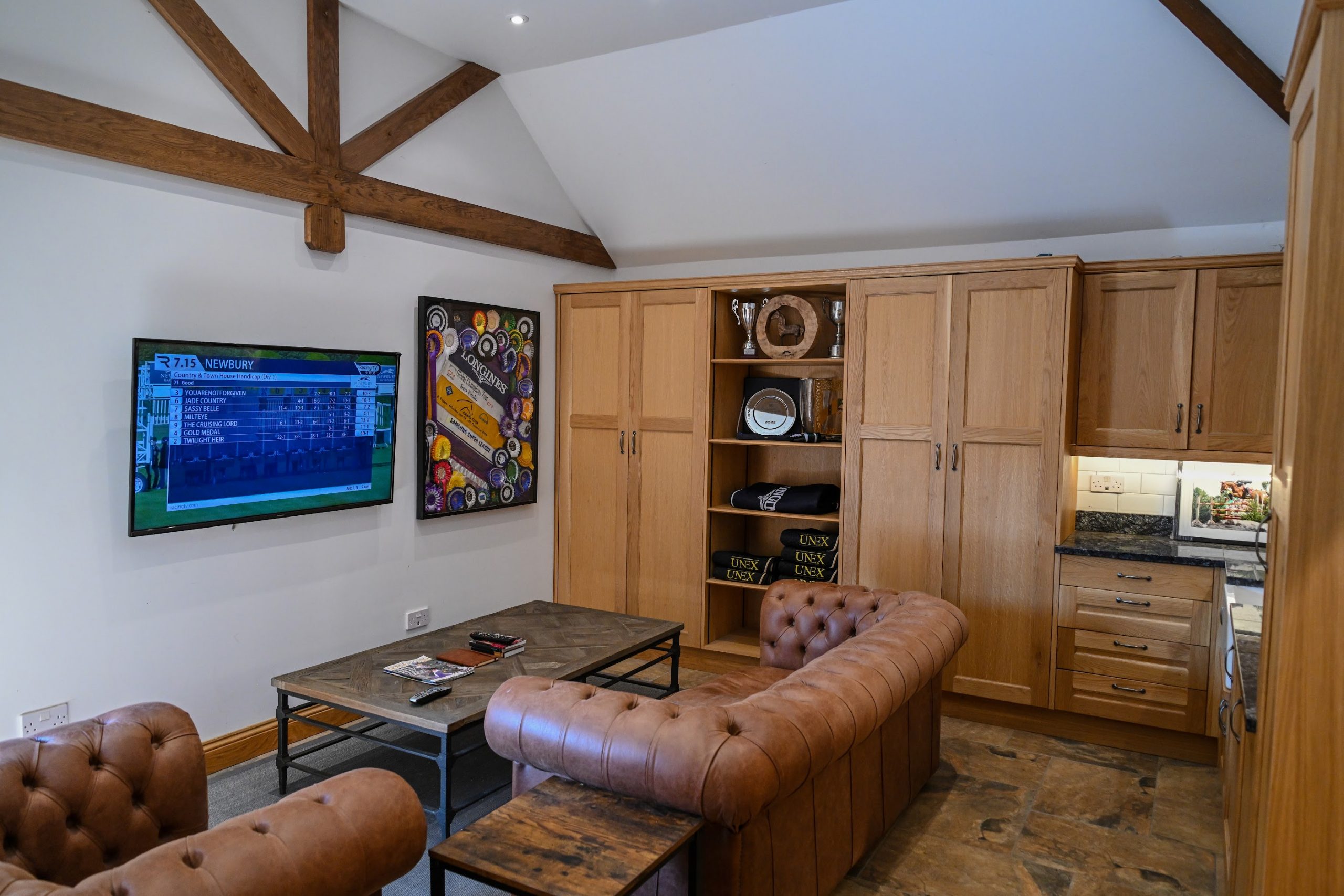 There's space to take time out and enjoy the Gredley family's other main love of horse racing