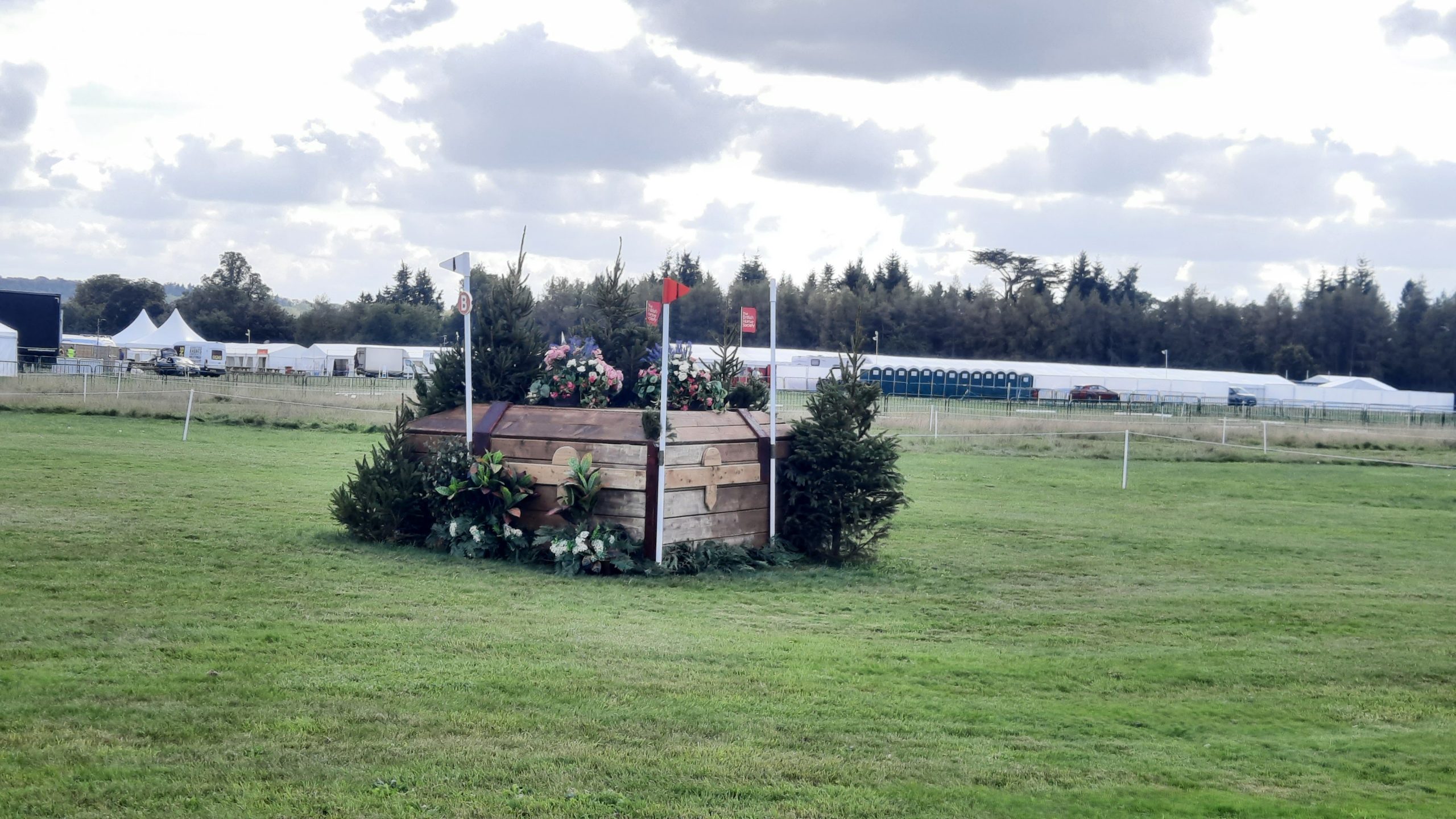 Fence 9b: Blenheim Horse Trials cross-country course gallery