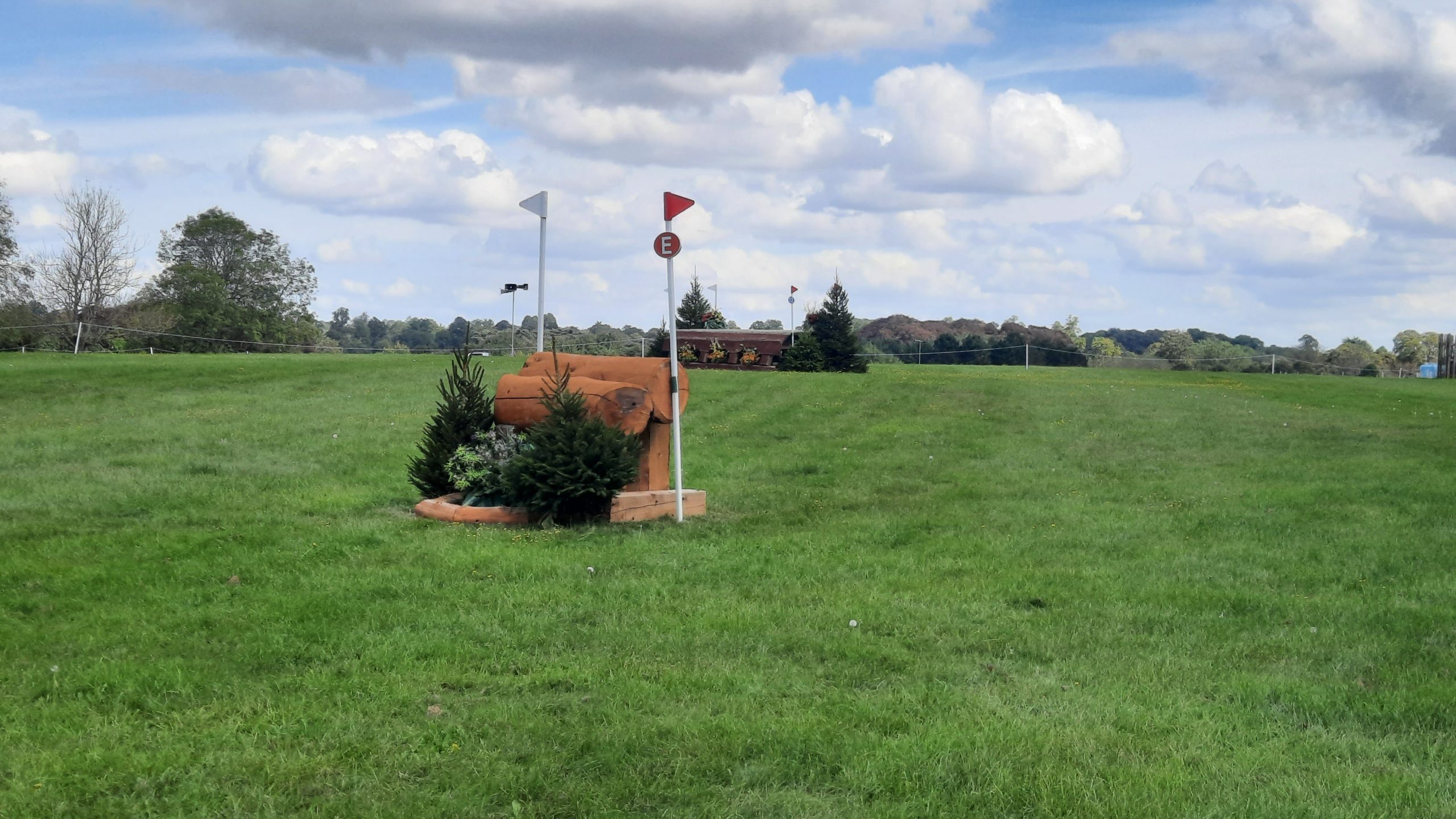 Fence 16e: Blenheim Horse Trials cross-country course gallery