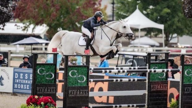 Uma O'Neill and Clockwise Of Greenhill Z don't let a tack mishap stop them from winning the CSI3* Thunderbird grand prix