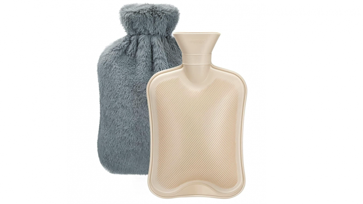 Best hot water bottles for dogs for pups, thin skins, the weak and elderly