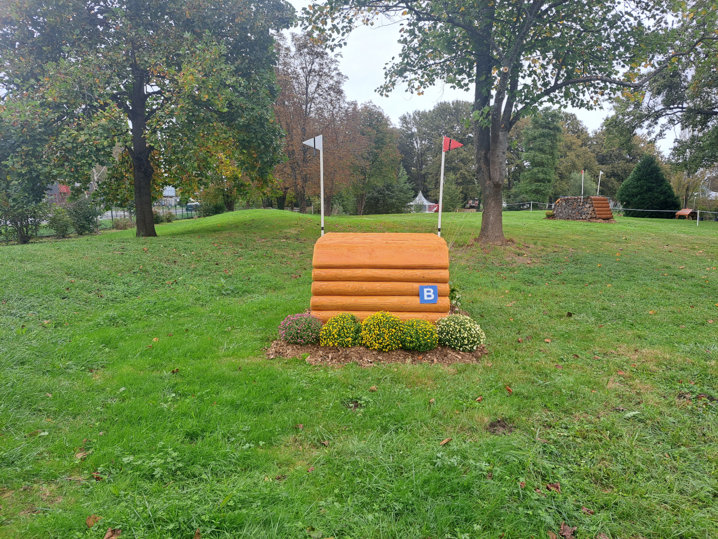 Pau Horse Trials cross-country course fence 6b alternative