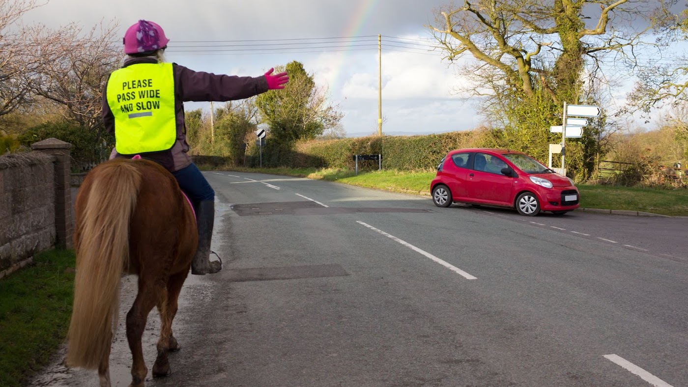 ‘An ethical legal responsibility’: unsafe passing of horses amongst most disturbing riding conduct