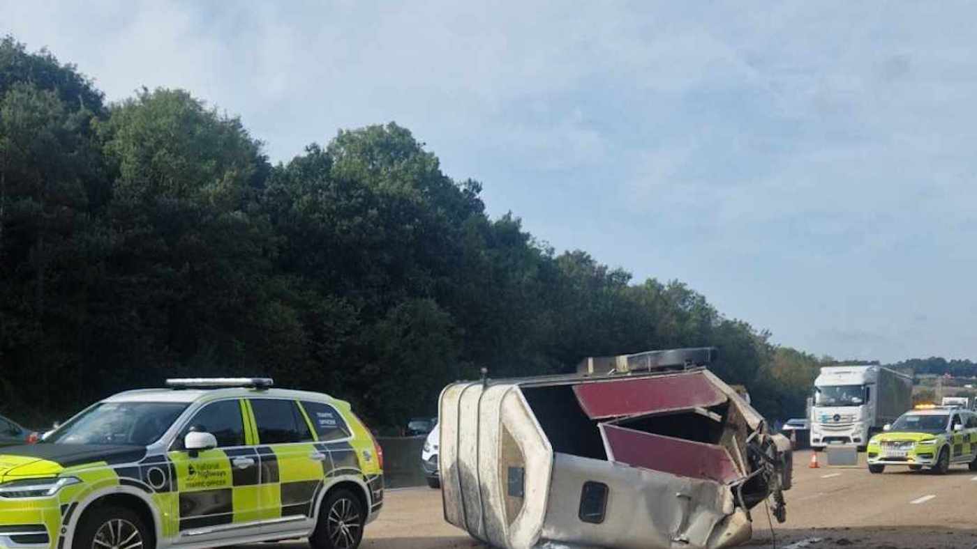 Two foals die and trailer destroyed in hit-and-run dual carriageway collision