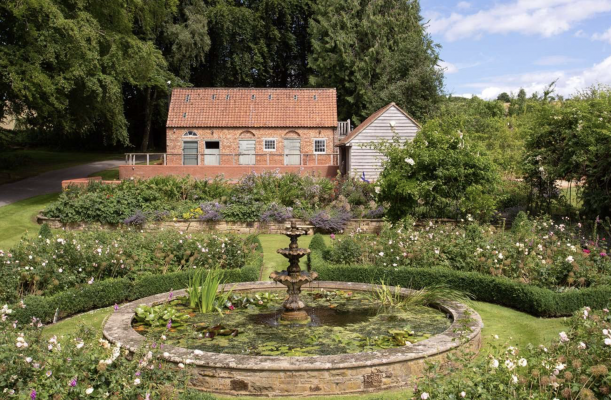 A sublime property of over 200 acres with stables, a surprising indoor pool and rather a lot extra…