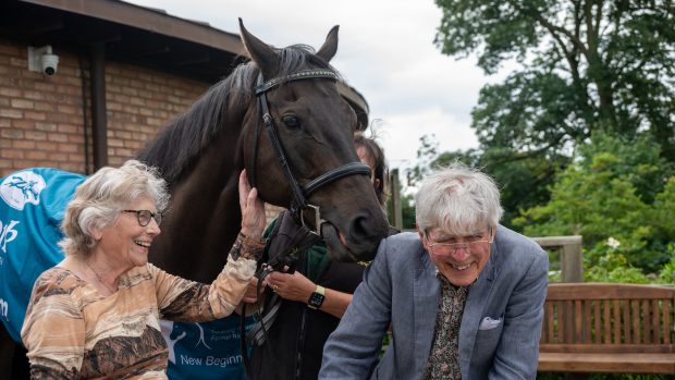 Goldream, pictured on a hospice visit, and New Beginnings were the winners of the inaugural Sir Peter O’Sullevan Charitable Trust RoR Community Impact Award.