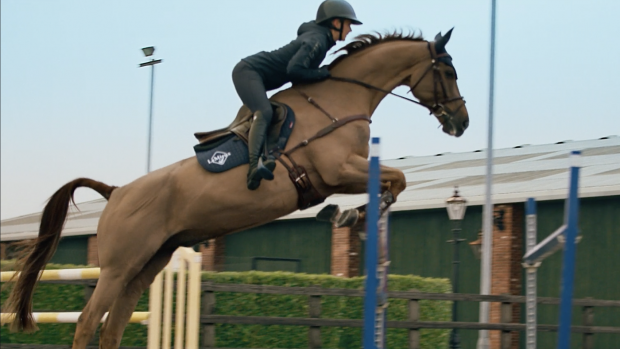 Yasmin Ingham jumping Banzai Du Loir at home
