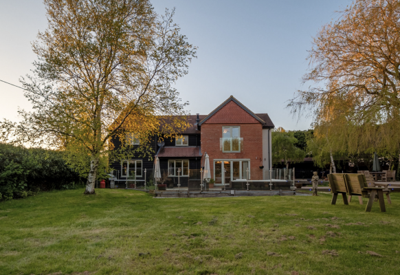 A well-presented circle of relatives house with stables, area, 10 acres, health club, house workplaces and extra