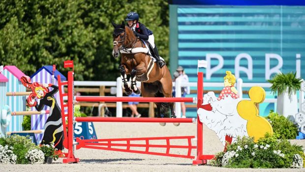 Laura Collett and London 52 added individual bronze to their eventing team gold in Paris today.