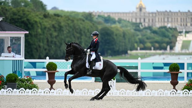 Lottie Fry and Glamourdale in the grand prix special at the Paris Olympics