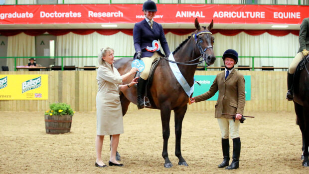 Migration and Hannah Horton with judges, Lucy Killingbeck and Louise Daly.