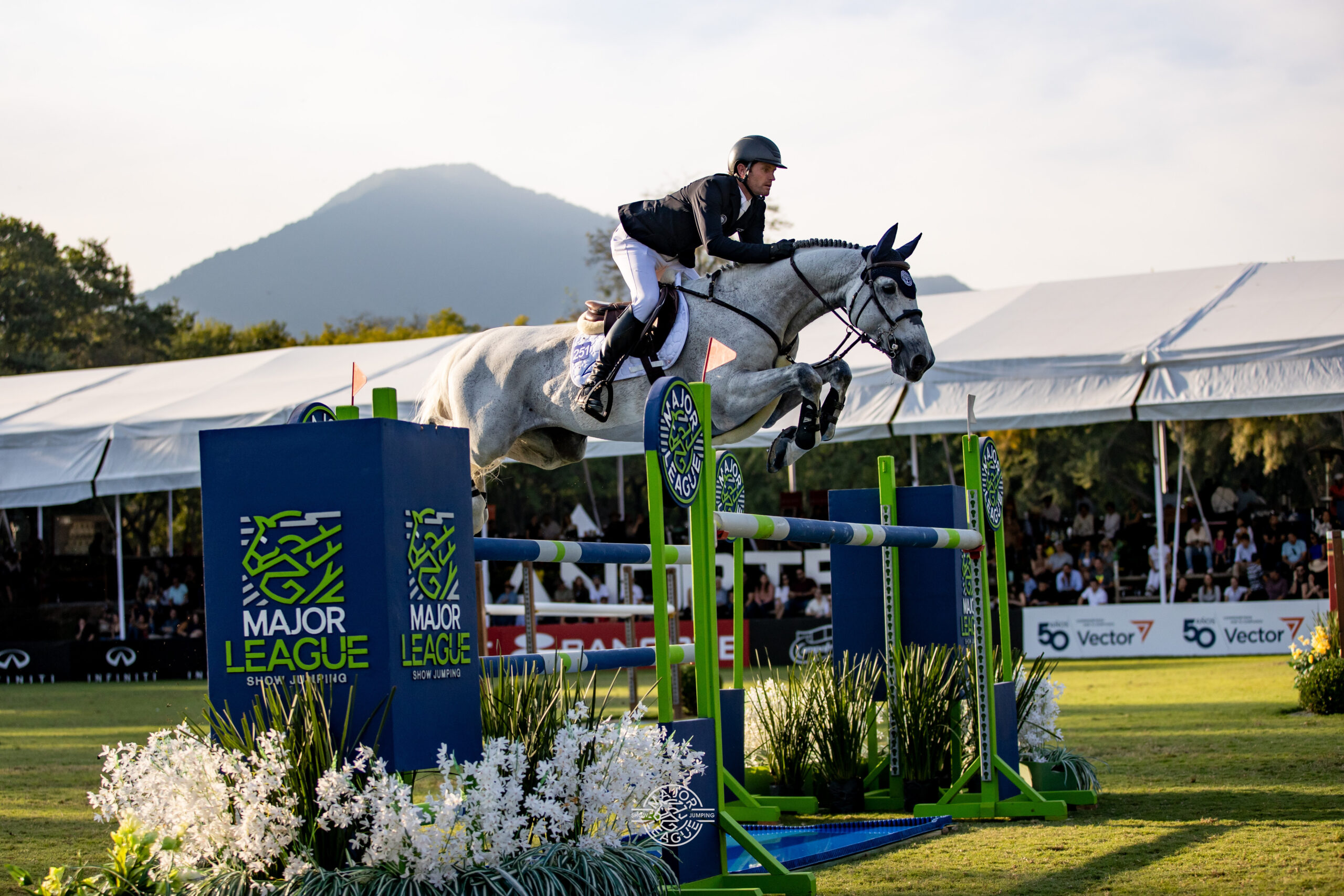 Darragh Kenny's VDL Cartello lands his first five-star grand prix at the age of 17, just a month before his retirement on his farewell tour.
