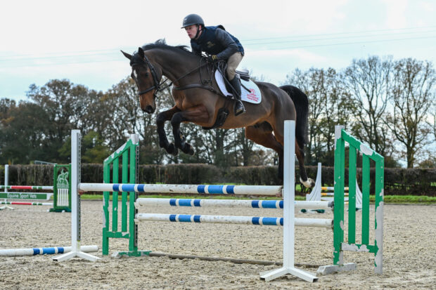 Oisin Murphy prepares for the London International jockeys jumping class with a showjumping lesson from William Funnell