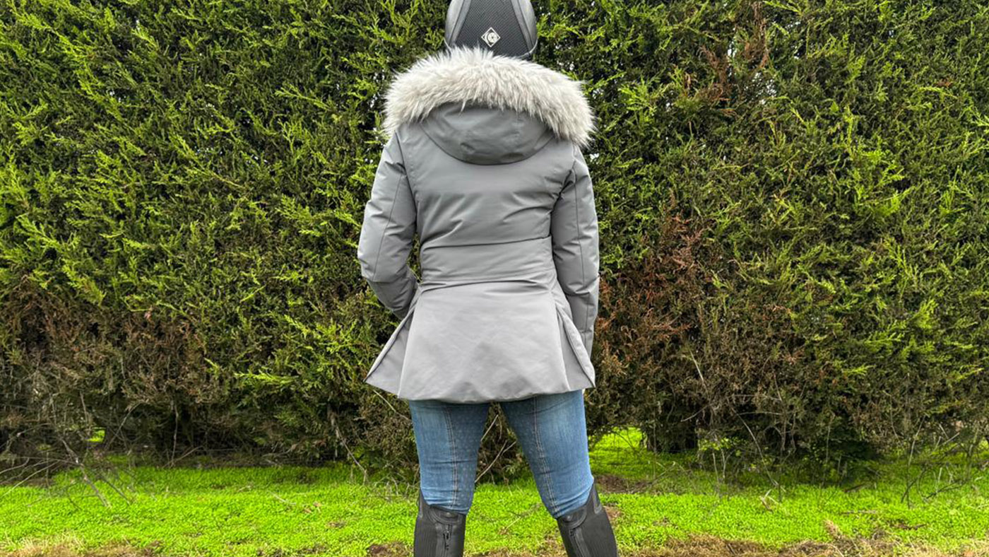 Equetech Stratus from rear standing