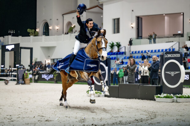 Showjumping news: Guido Grimaldi wins the CSI4*-W World Cup grand prix presented by Longines at the Al Shira’aa Show in Abu Dhabi on Gentleman.