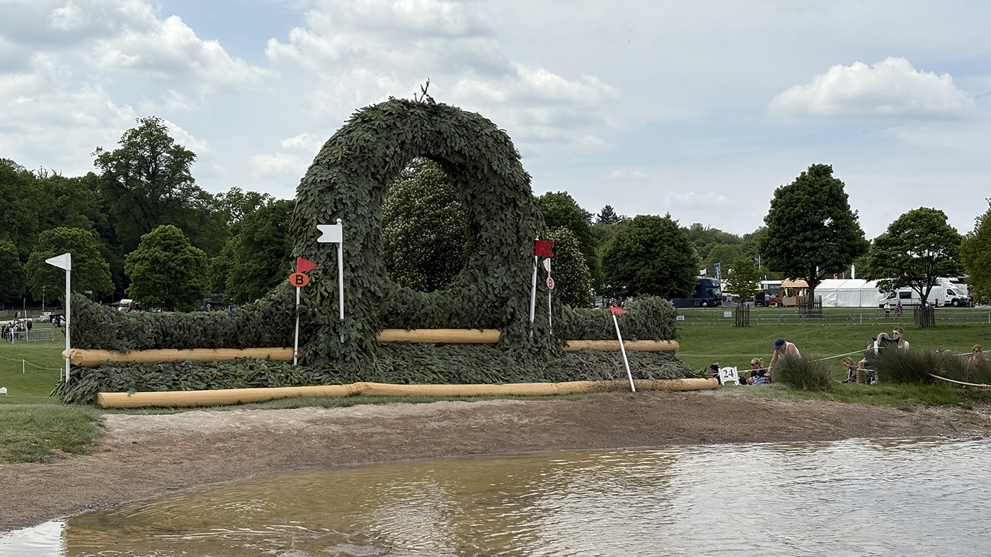 BE100 grassroots championships cross-country course: fence 16b
