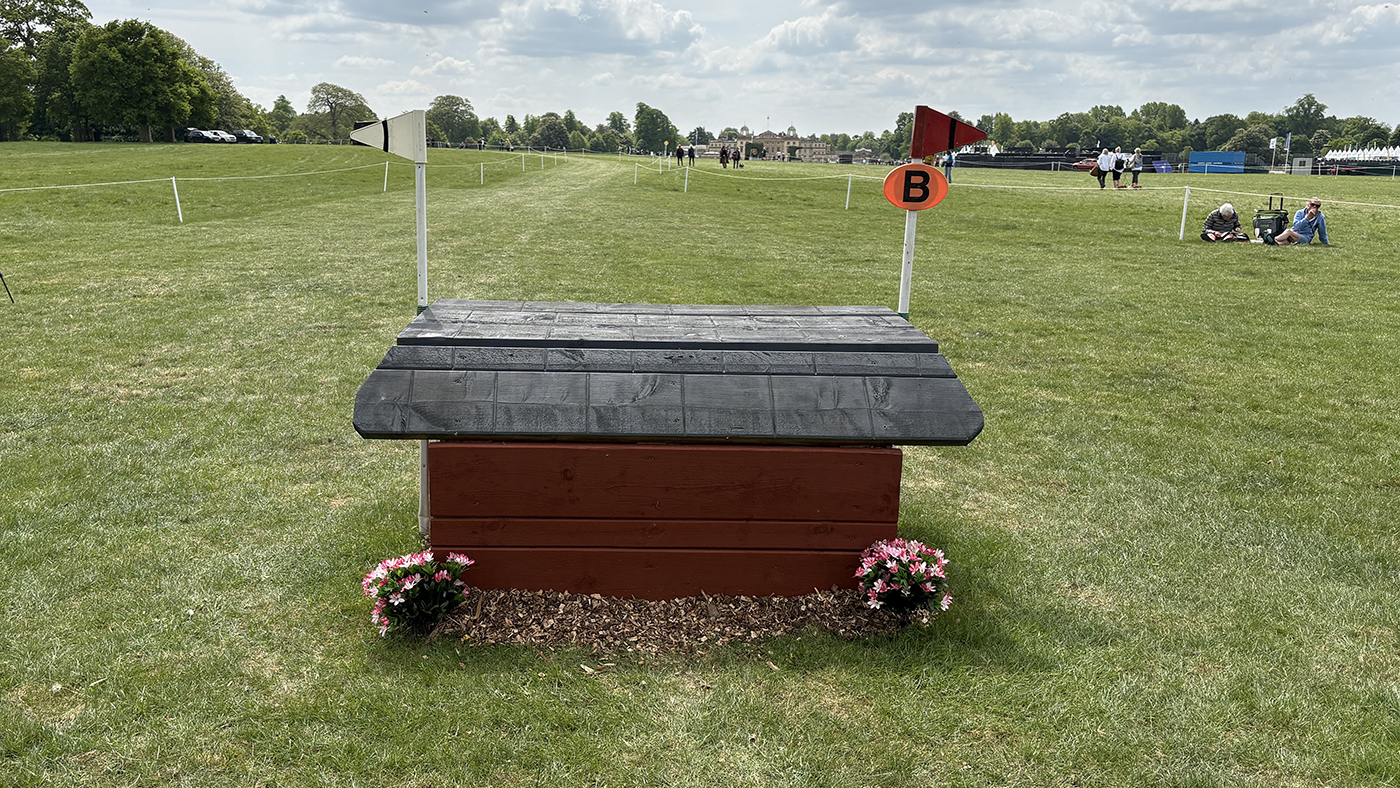 BE90 grassroots championships cross-country course: fence 12b