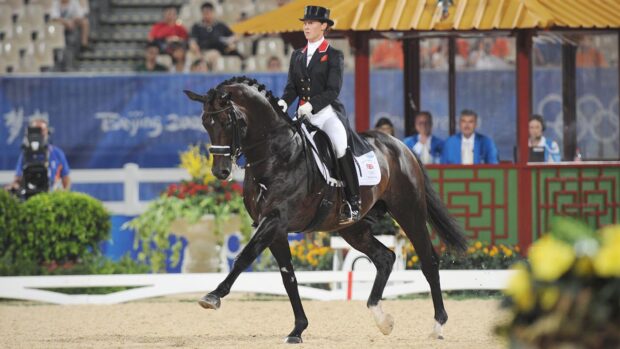 13.08.08 . Dressage Individual . Emma Hindle and Lancet .