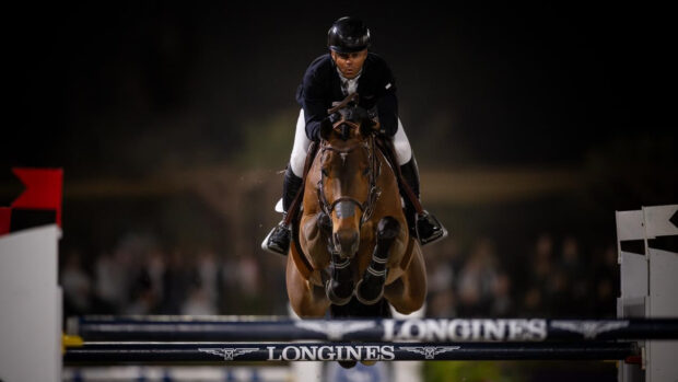US showjumper Kent Farrington is crowned as the new world number one, taking over from Henrik von Eckermann, who reigned at the top for over two and a half years.