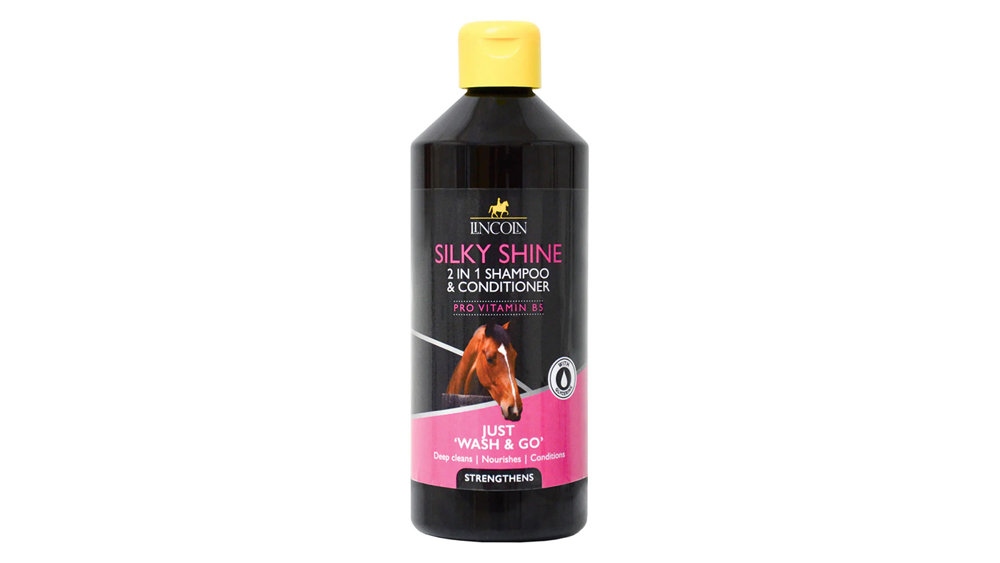 Lincoln Silk Shine 2-in-1 Shampoo and Conditioner for horses
