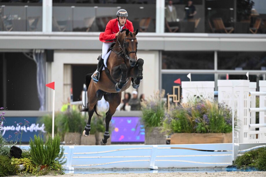 Richard Vogel and United Touch S are currently in gold medal position at the European Showjumping Championships in Spain.