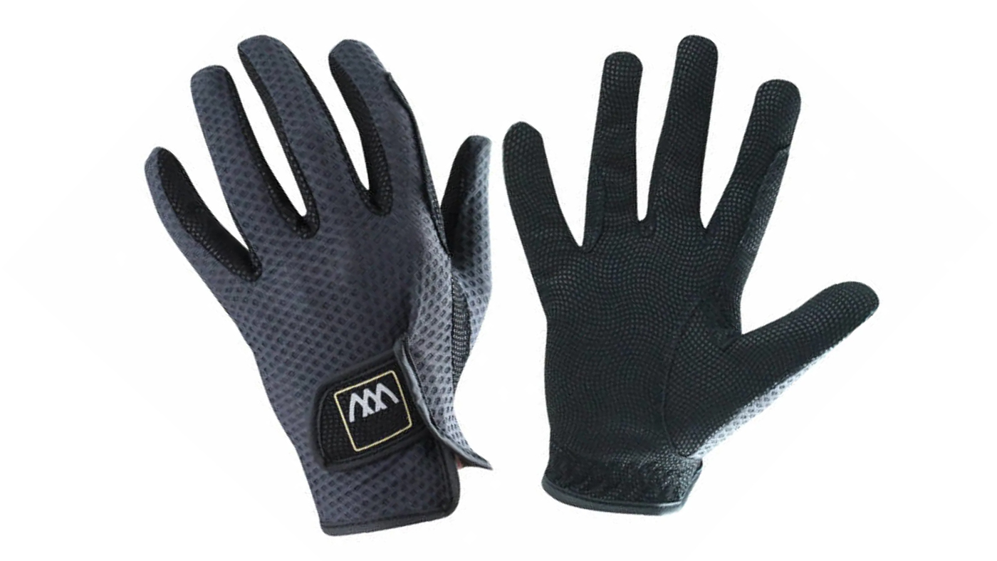Woof Wear event gloves