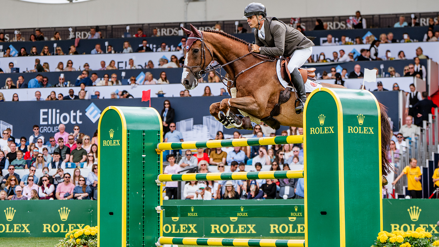 Rodrigo Pessoa and Major Tom take second in the 2025 Dublin Horse Show grand prix.