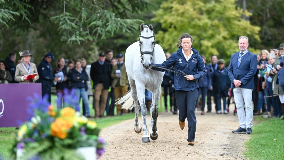 Bubby Upton and Its Cooley Time during the 1st Horse Inspection for the Agria FEI Eventing European Championship, Blenheim Palace. Held in the grounds of Blenheim Palace near Woodstock in Oxfordshire in the UK between 18th - 21st September 2025