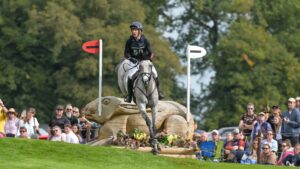 Burghley Horse Trials cross-country: Oliver Townend and Cooley Rosalent
