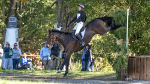Maryland 5 Star cross-country: Monica Spencer and Artist